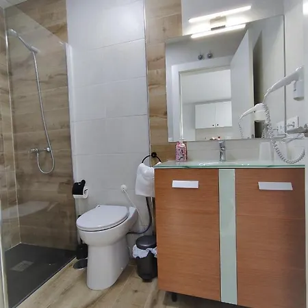 بيت ضيافة Playa De Covachos 1 سوتو دي لا مارينا