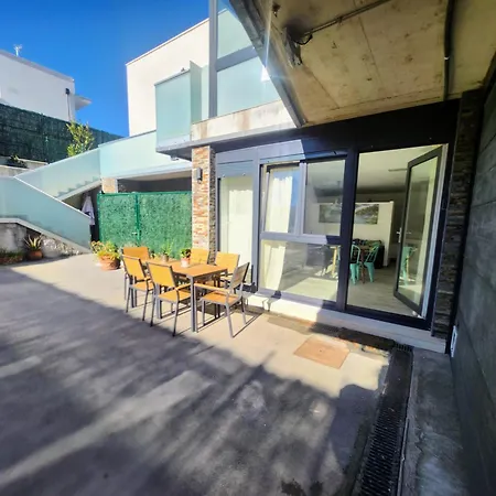 ゲストハウス Playa De Covachos 1